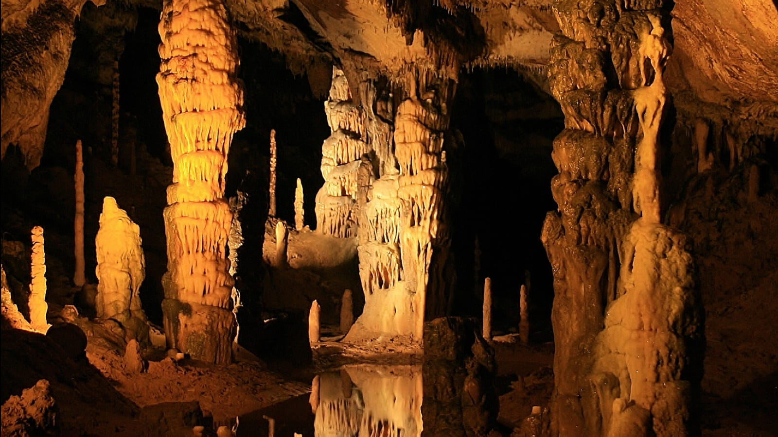 La grotte d’Osselle, trésor souterrain