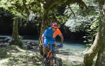 VTT AE