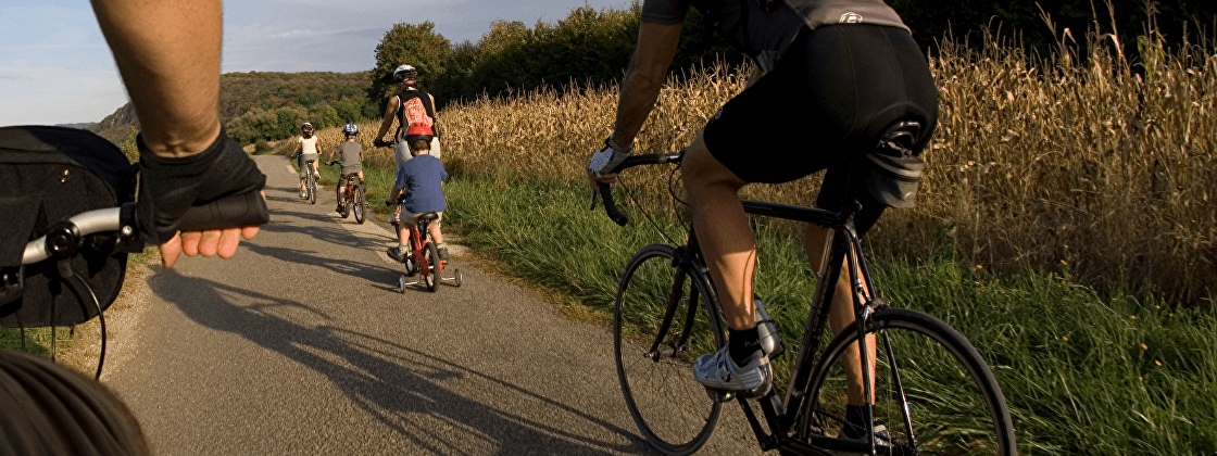 Balade à vélo le long du Doubs - véloroute