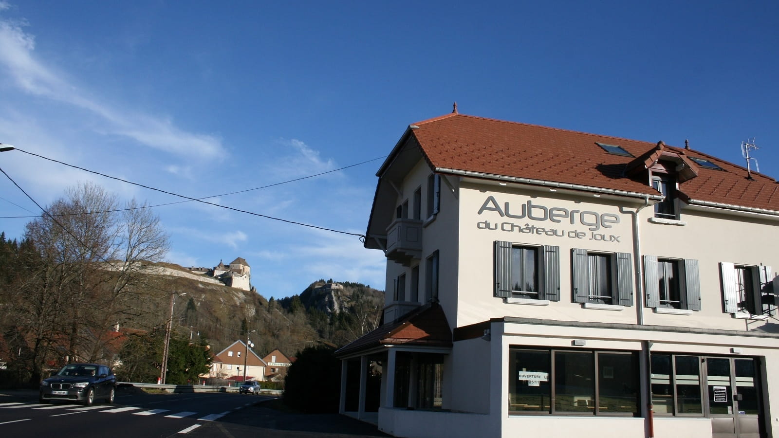 Hôtel - Auberge du Château de Joux