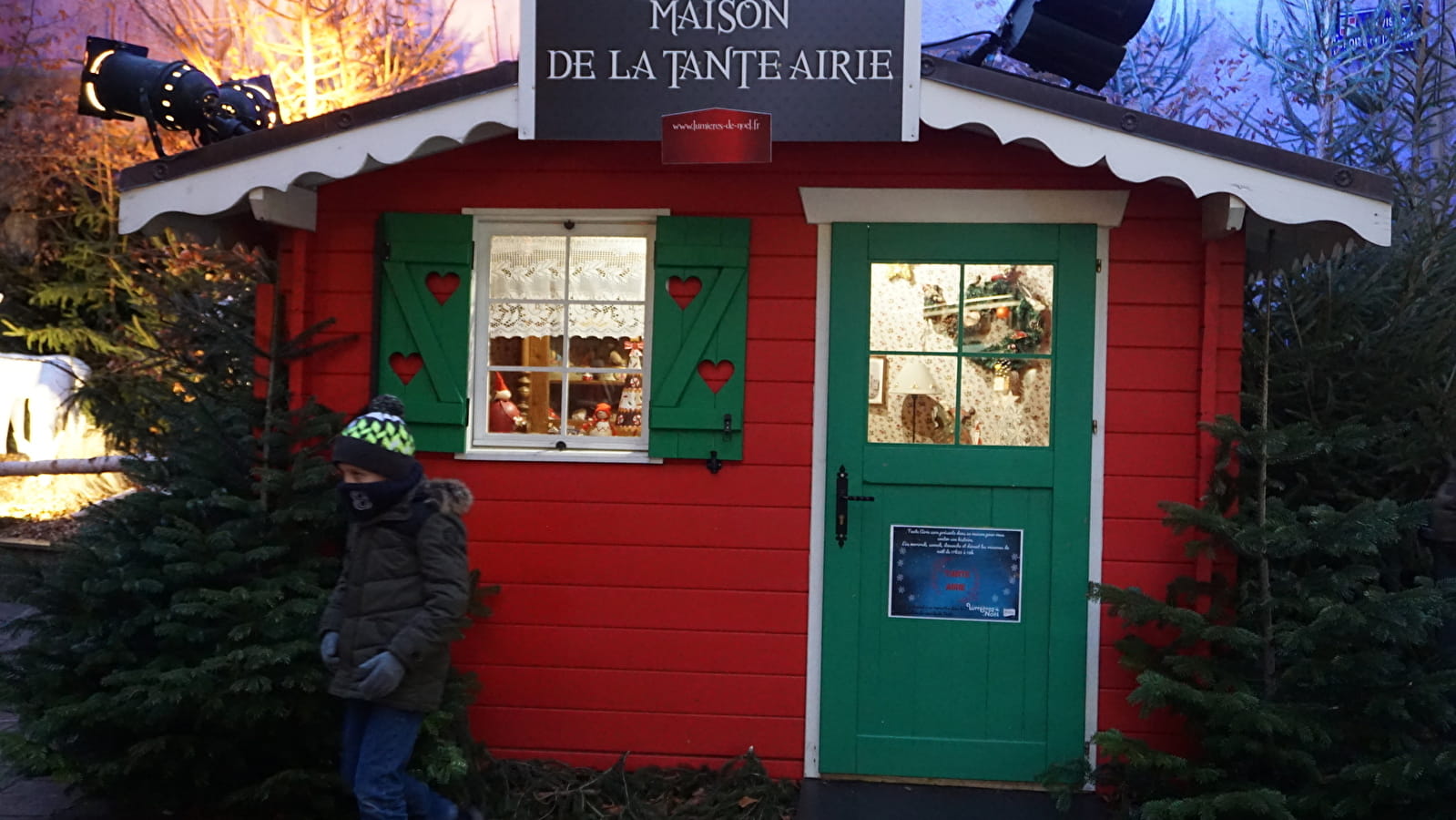 Lumières de Noël : A la rencontre du Père Noël et de Tante Airie