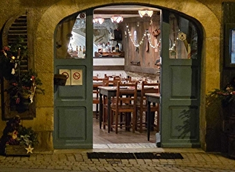 Le P'tit Caveau - SAINT-HIPPOLYTE