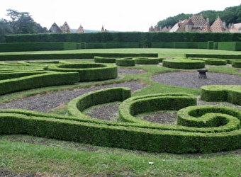 Jardins remarquables du château de bournel - CUBRY