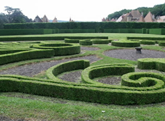 Jardins remarquables du château de Bournel - CUBRY