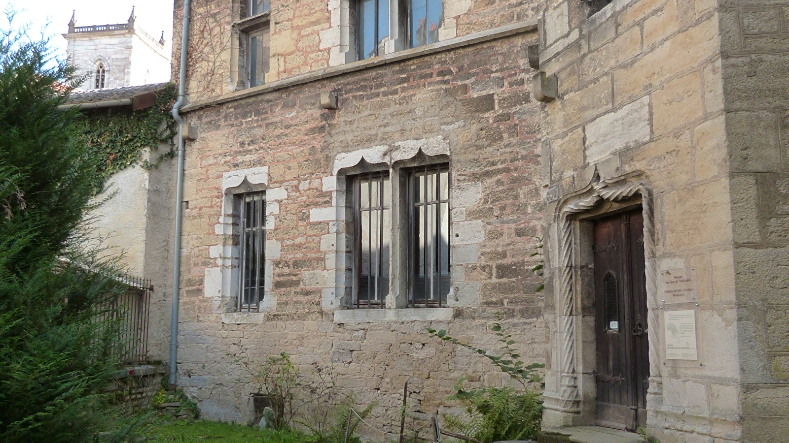 Visites guidées estivales de la maison des sires de Neufchatel