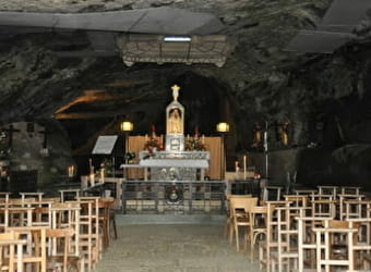 Grotte-chapelle de Remonot - LES COMBES