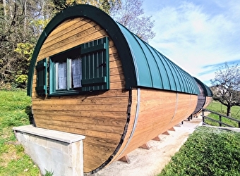 Les Gîtes de l'Orée du Bois - Tonneau - TORPES