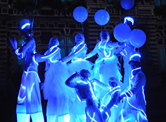 Déambulation des échassiers lumineux - BAUME-LES-DAMES