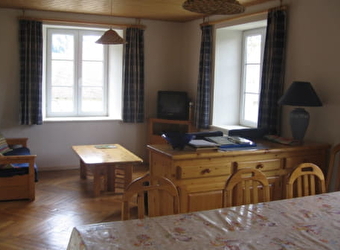 Appartement - Commune Laval le Prieuré - LAVAL-LE-PRIEURE