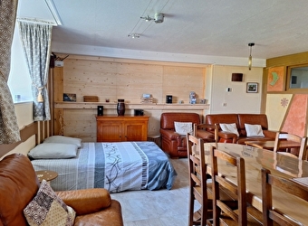 Gîte de l'Arbre - LANANS