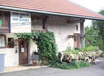 Ferme Équestre du Pont du Diable - CROUZET-MIGETTE