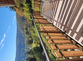 A l'origine  - MONTGESOYE