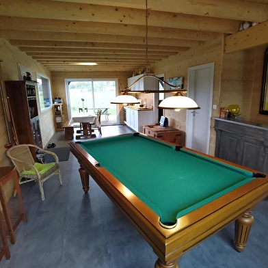 Cerise sous le château