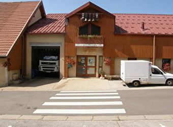 FROMAGERIE ARNAUD LES LONGEVILLES MONT D'OR - LONGEVILLES-MONT-D'OR