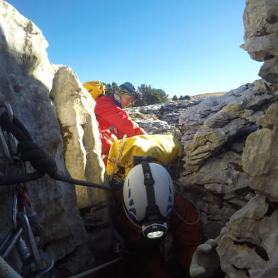 Spéléo gourmande à la  journée dans le Doubs