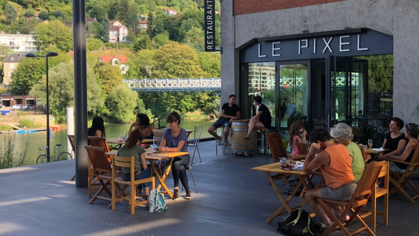 Le Pixel - Café-resto culturel et associatif