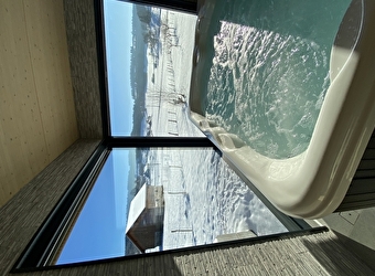 Gîte de la miellerie des combes, côté est - LES COMBES