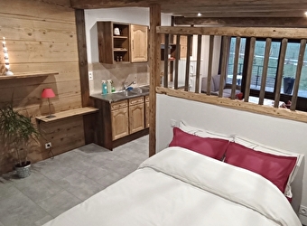 Studio  Au Grand Cœur Chaux - GUYANS-VENNES