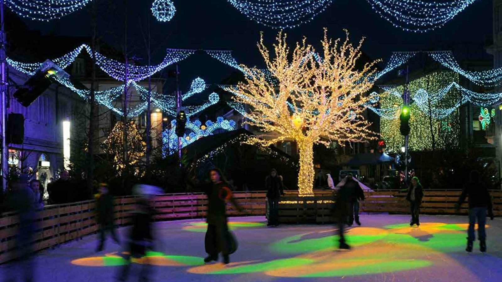 Les Lumières de Noël : la patinoire