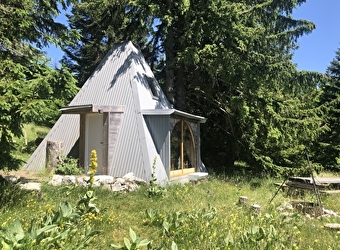 Hutte en bois de la Champagne - LES HOPITAUX-NEUFS
