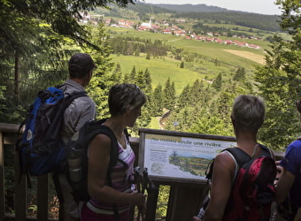 Belvédère de la source - MOUTHE