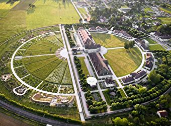 Un Cercle Immense - ARC-ET-SENANS