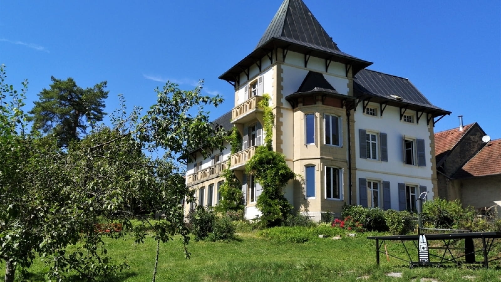 Villa Meyriem