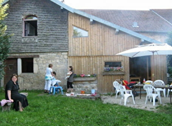 Gîte d'étape de Foucherans - TARCENAY-FOUCHERANS