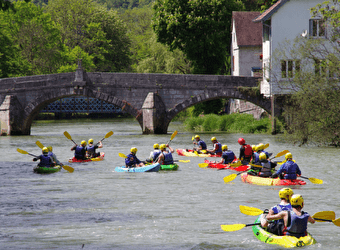 Encadrement canoë kayak | Akila Gorges de la Loue - ORNANS