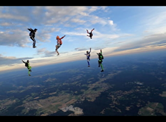 École de Parachutisme de Besançon - Franche-Comté - LA VEZE