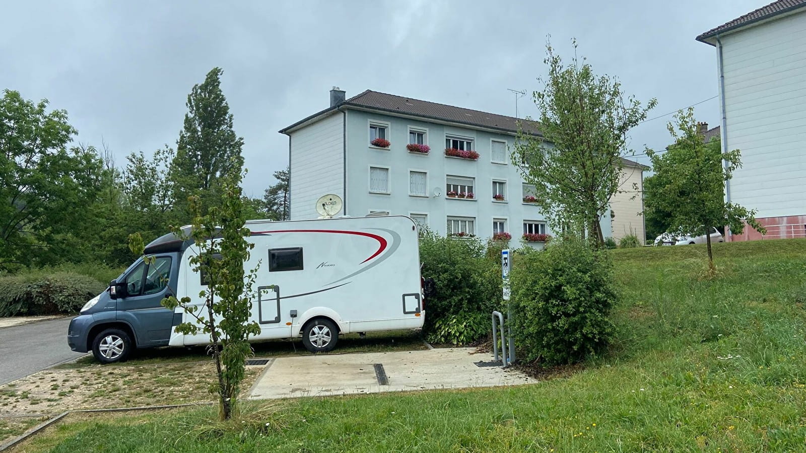 Aire de Camping-cars : Pont-de-roide