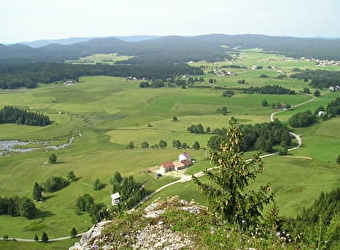 Belvédère - Roche Champion et Roche Bernard - CHAPELLE-DES-BOIS