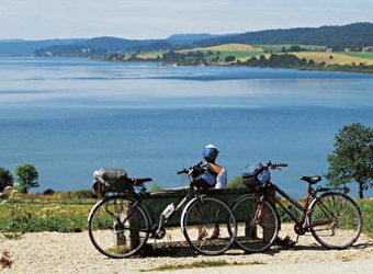 SAINT POINT LAC - SAINT-POINT-LAC