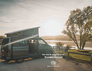 Aire de stationnement pour Camping car - VALONNE