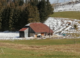 Gîte de la Roche Blanche - CHATELBLANC