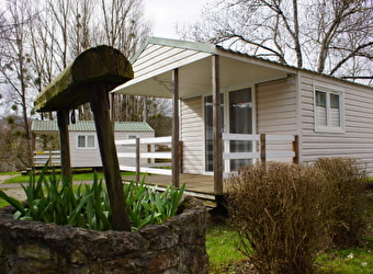 Camping de Besançon-Chalezeule - CHALEZEULE