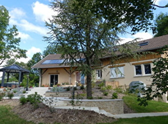 Sous les Tilleuls - ETRAY