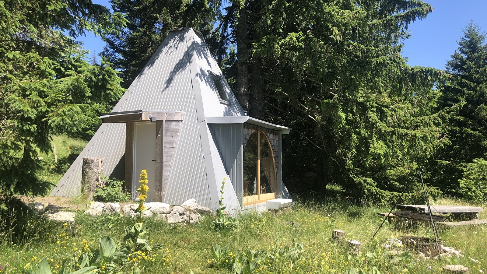 Hutte en bois de la Champagne