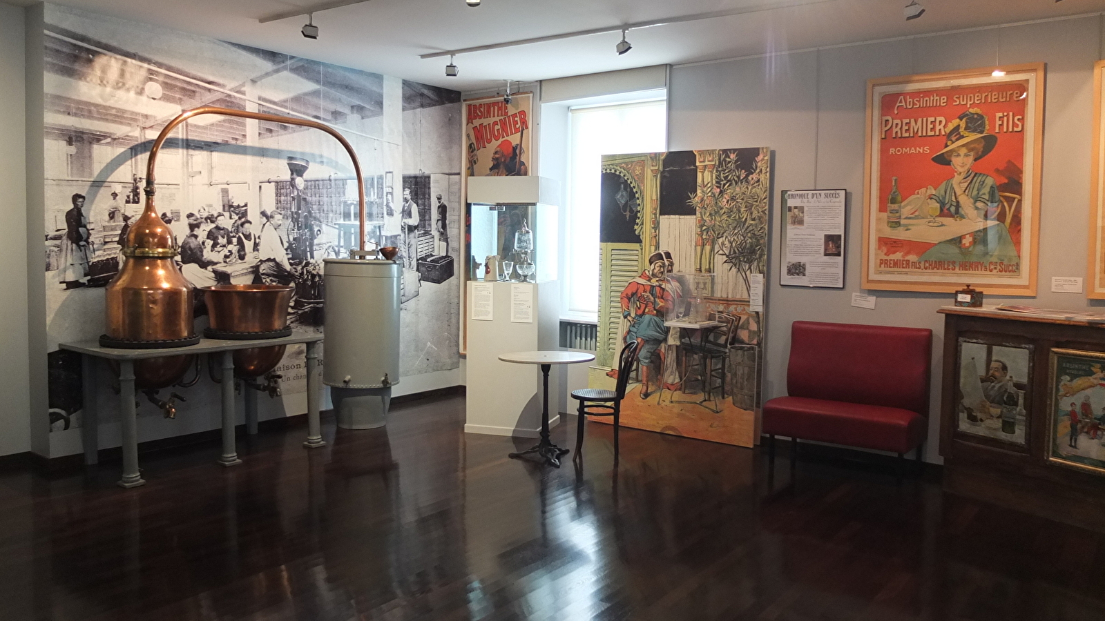 Visite nocturne du musée de Pontarlier : l'absinthe