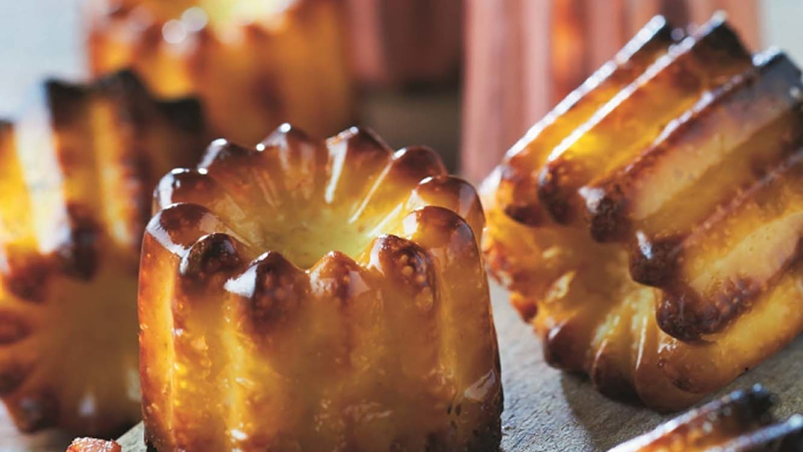 Cannelés aux dés de saucisse de Montbéliard