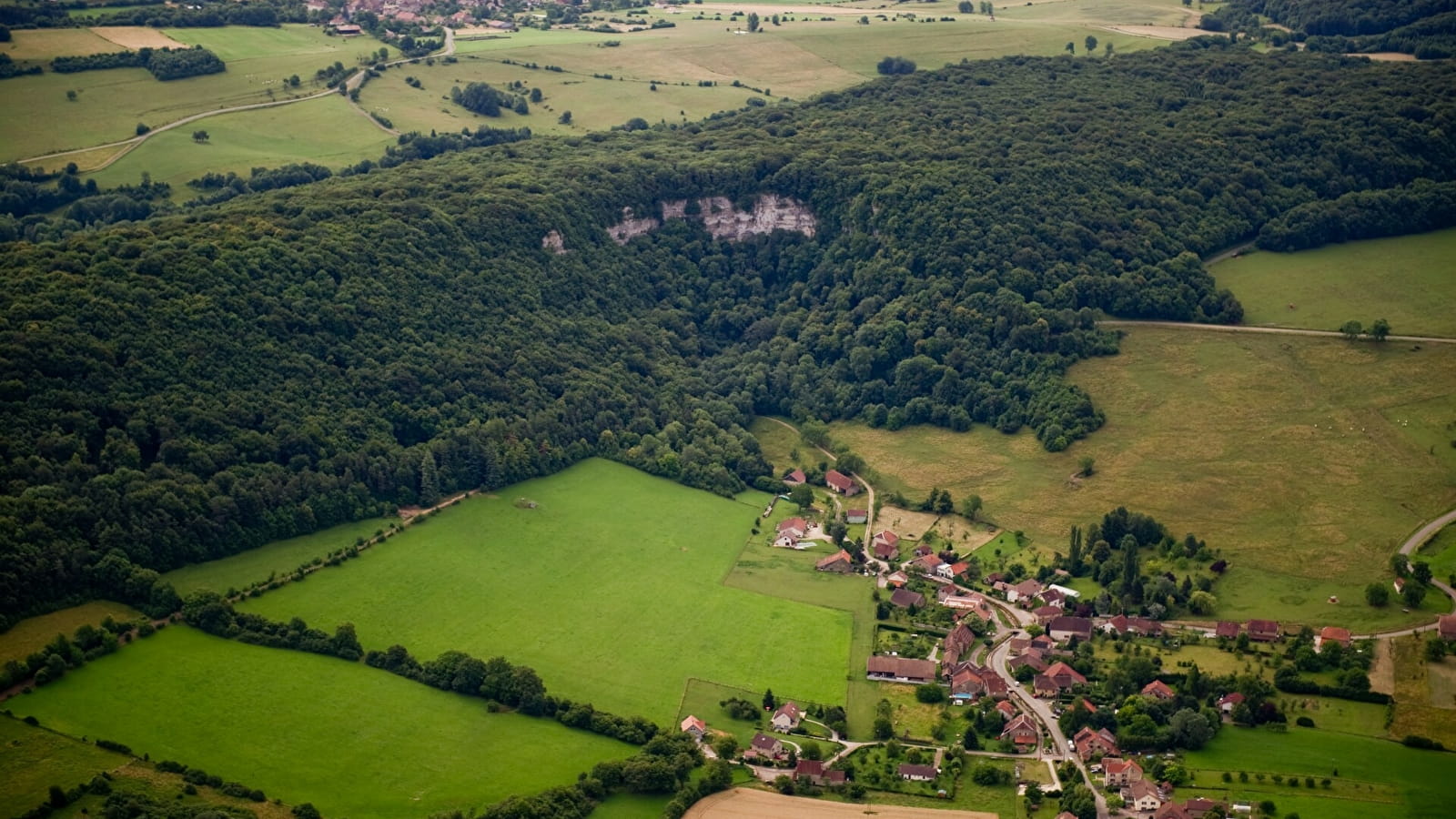 ENS - Les Roches de Nans et les Bois du Châtel