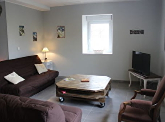 Doubs gîte - MONTAGNEY-SERVIGNEY