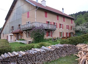 Appartement chez Bernard - MONTPERREUX