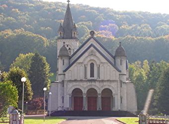 Basilique Sainte-Jeanne-Antide Thouret - SANCEY