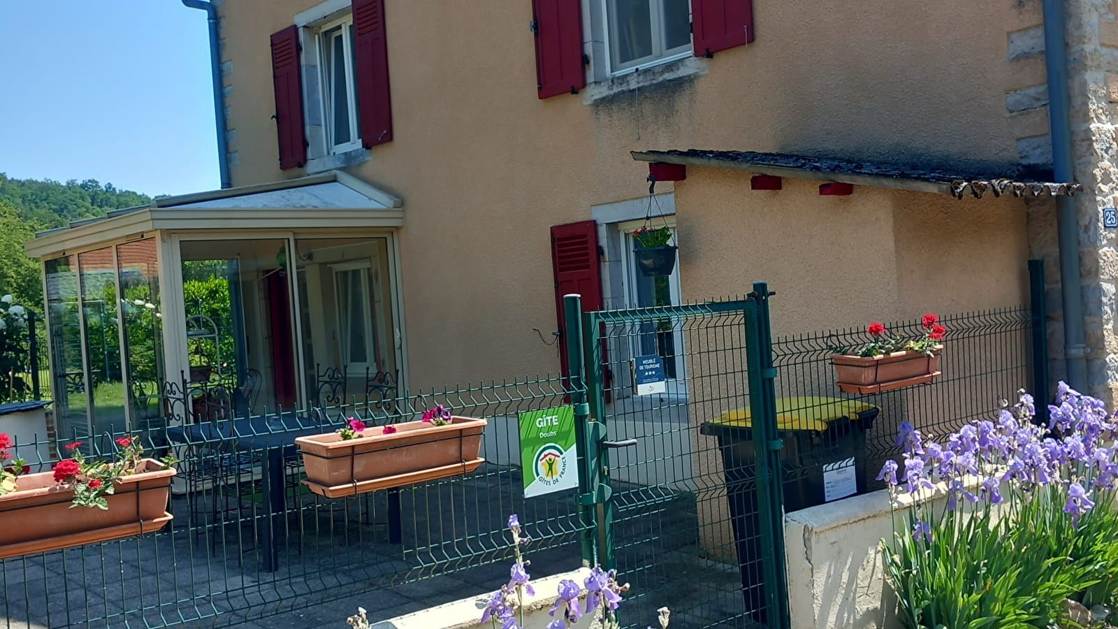 Gîte Les Pivoines Blanches