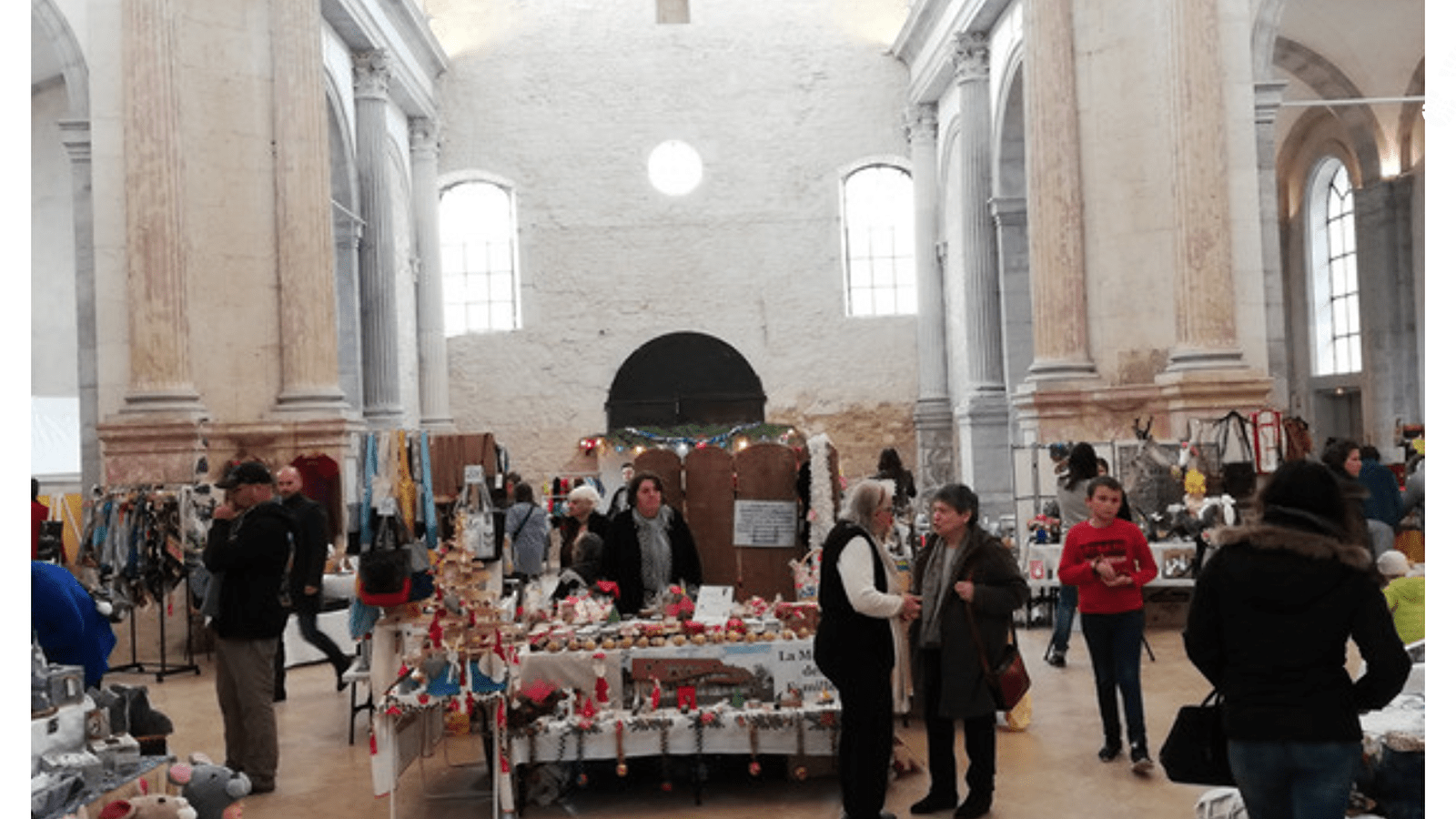 Animation de Noël : Marché de Noël à Baume-les-Dames