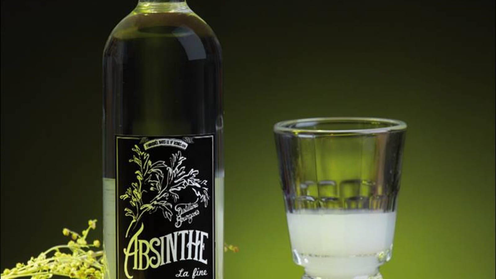 Distillerie d'absinthe Bourgeois