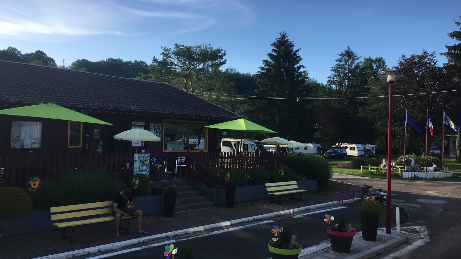 Camping Les Lûmes