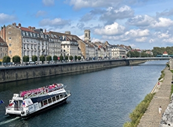 Bateau 'le Battant' Vedettes de Besançon - BESANCON